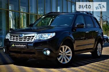 Subaru Forester кнопка открывания багажника микрик Subaru Outback