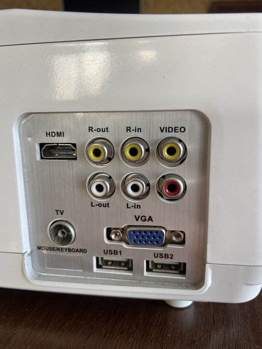 Проектор Led  T-986A