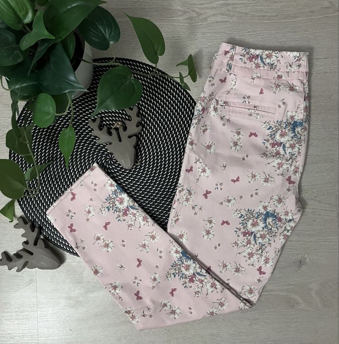 Freesia. Spodnie. Rozmiar S