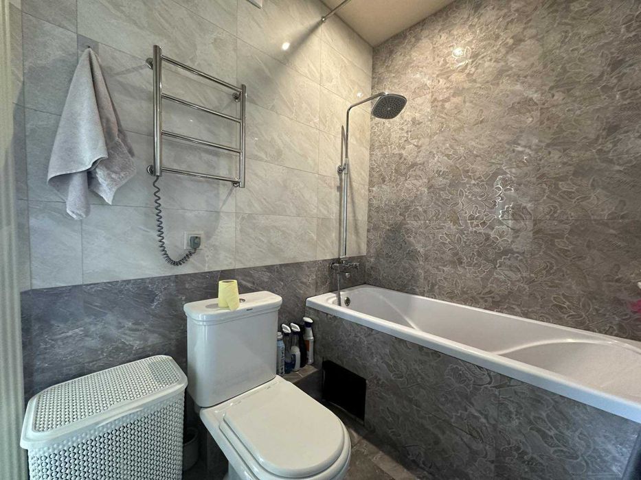 3к квартира с ремонтом в новом доме. Укомплектована. Близость центра