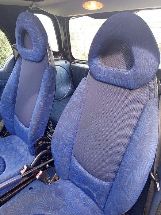 Smart com teto de vidro