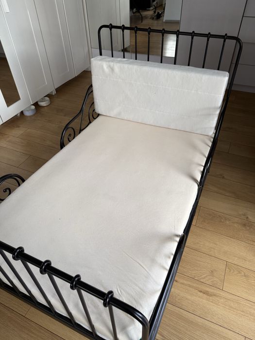 Łóżko dziecięce z materacem rosnące wraz z dzieckiem