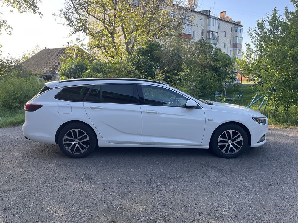 Opel insignia 2019г
