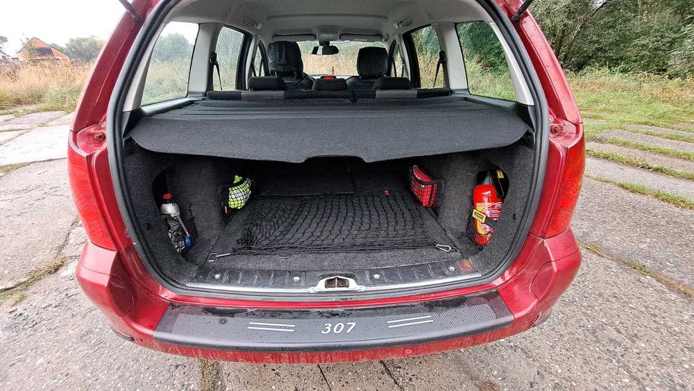 Peugeot 2.0 ,LPG Stag, subwoofer Excursion PXA-B8, hak