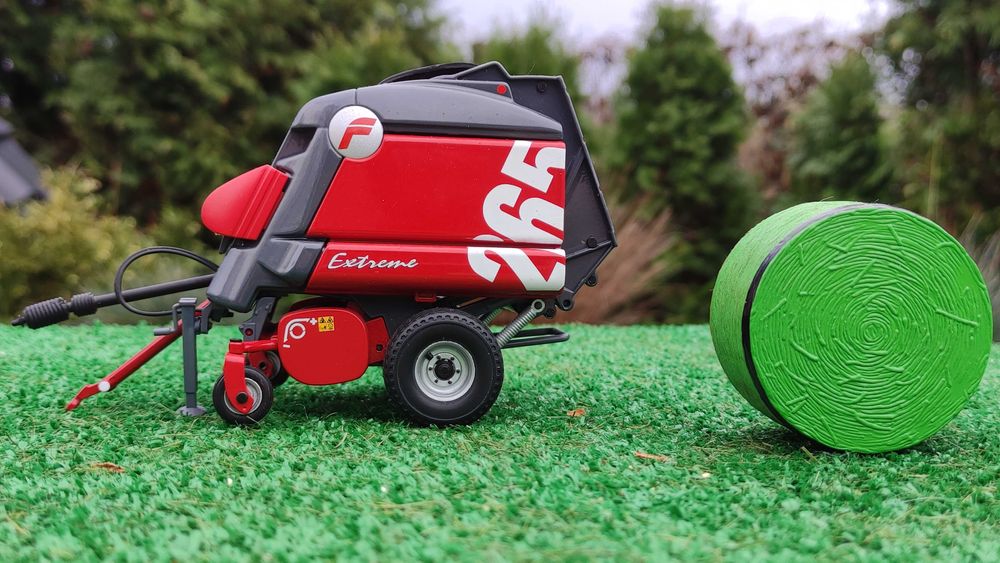 Feraboli Extreme 265 Model od ROS 1/32