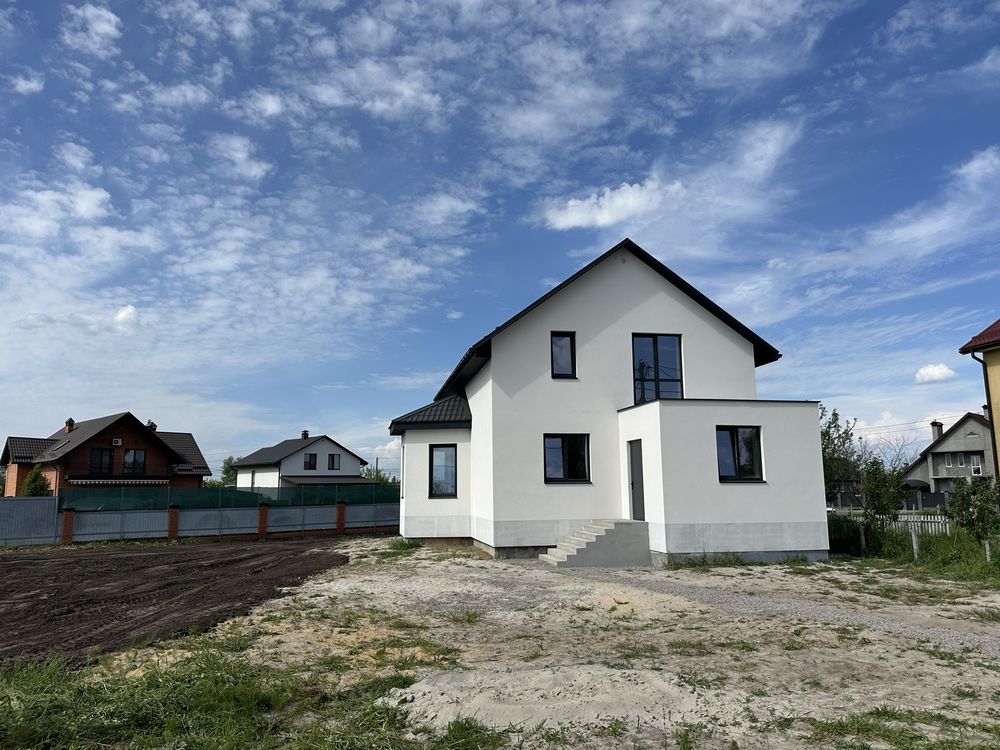 Продаж будинку 160 кв.м ( 10 соток)