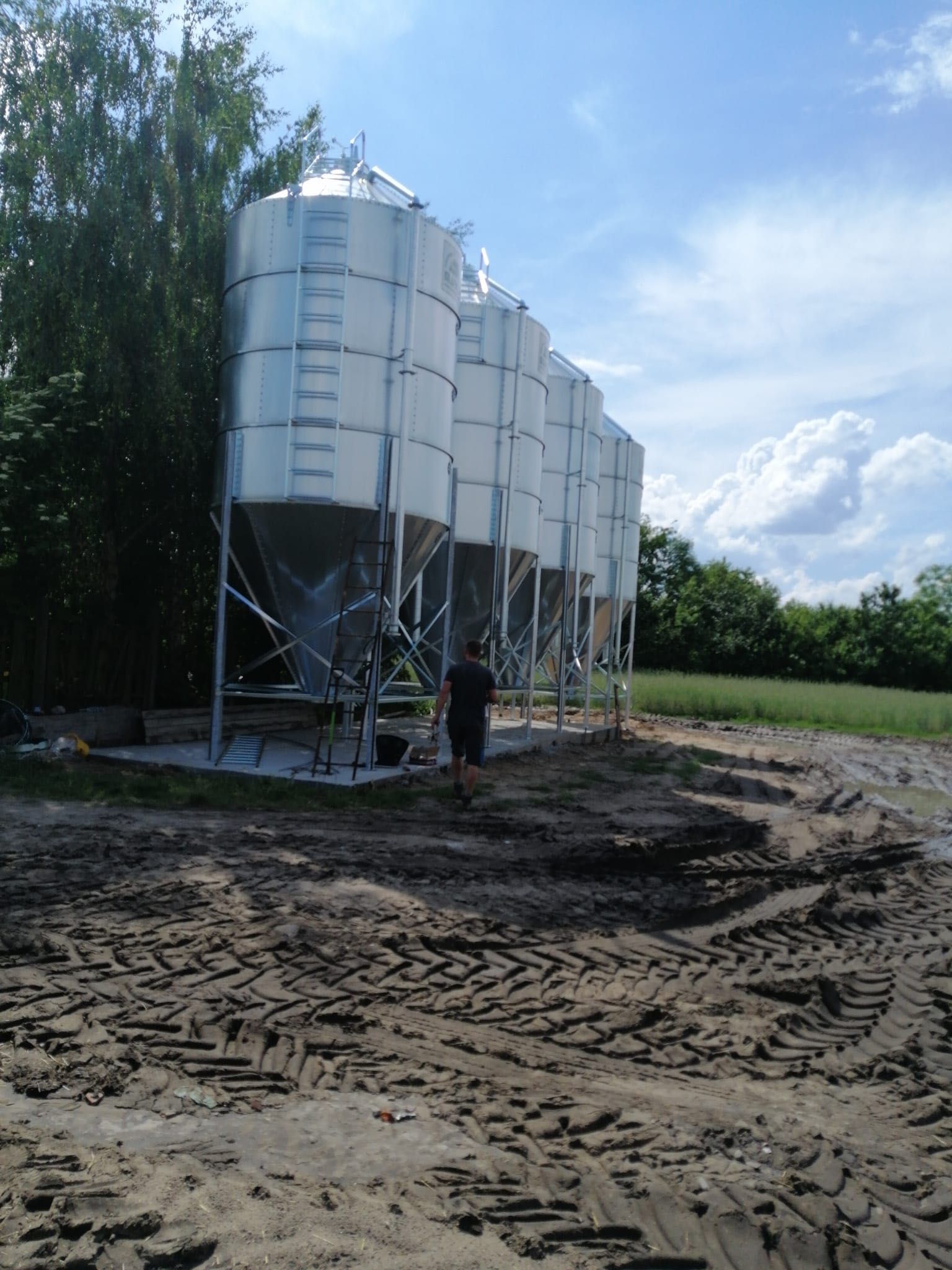 Silos 8 ton 12t 15t 20t 30t dowóz HDS paszowo zbożowy zbiornik NOWY