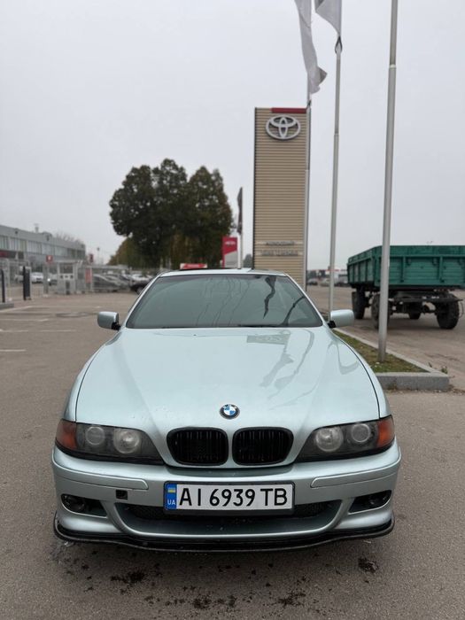 BMW E39 528 Автомат газ/бенз