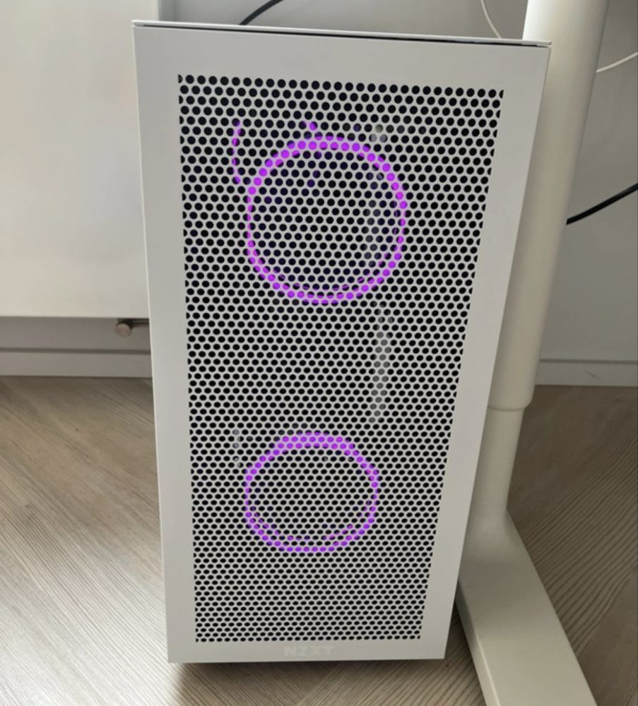 Komputer PC na bardzo dobrych podzespołach