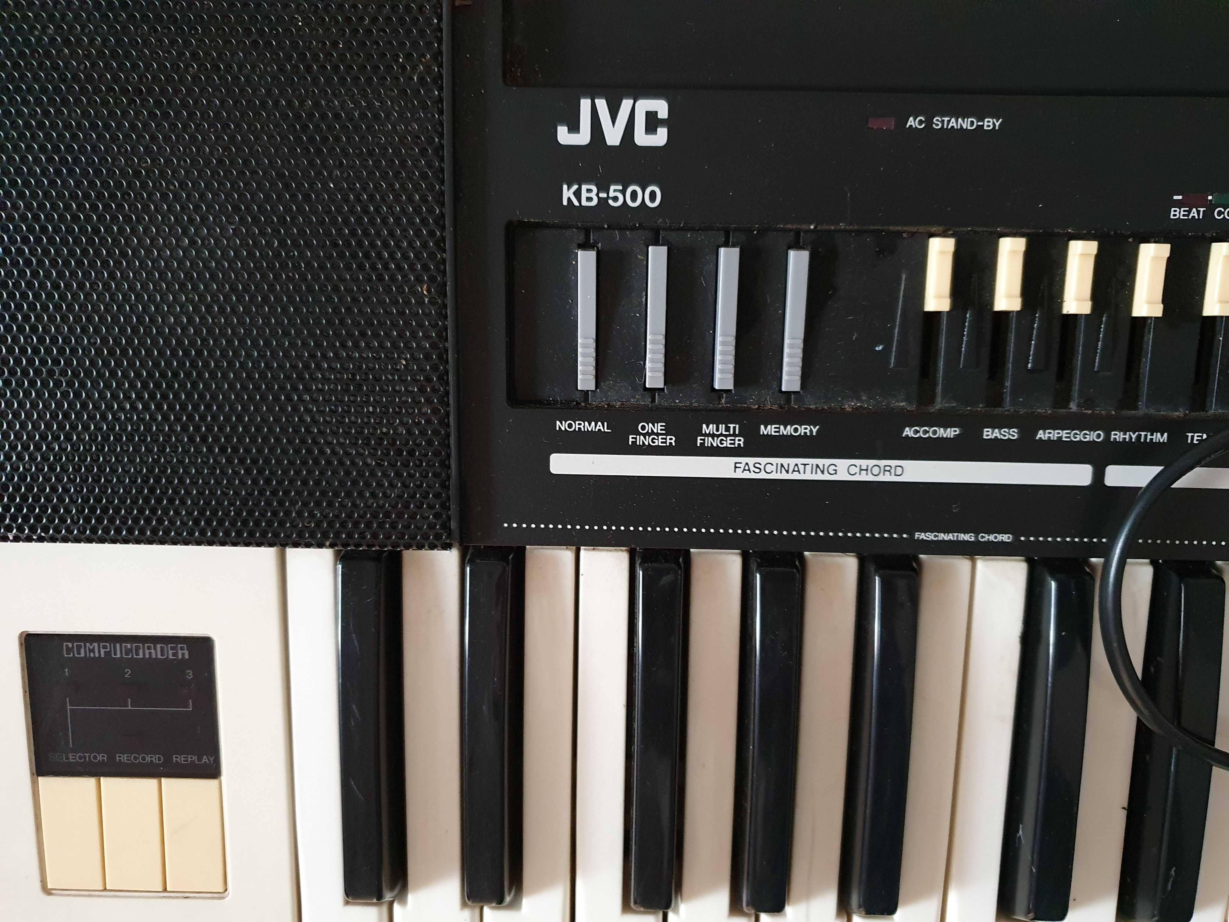 Analogowy keyboard / syntezotor JVC