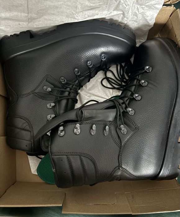 Buty wojskowe czarne zimowe WZ933/MON rozmiar 43