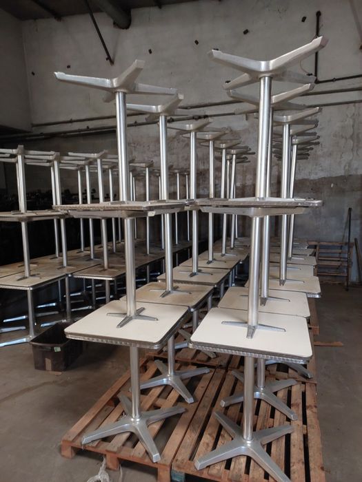 Mesa (em otimo estado)