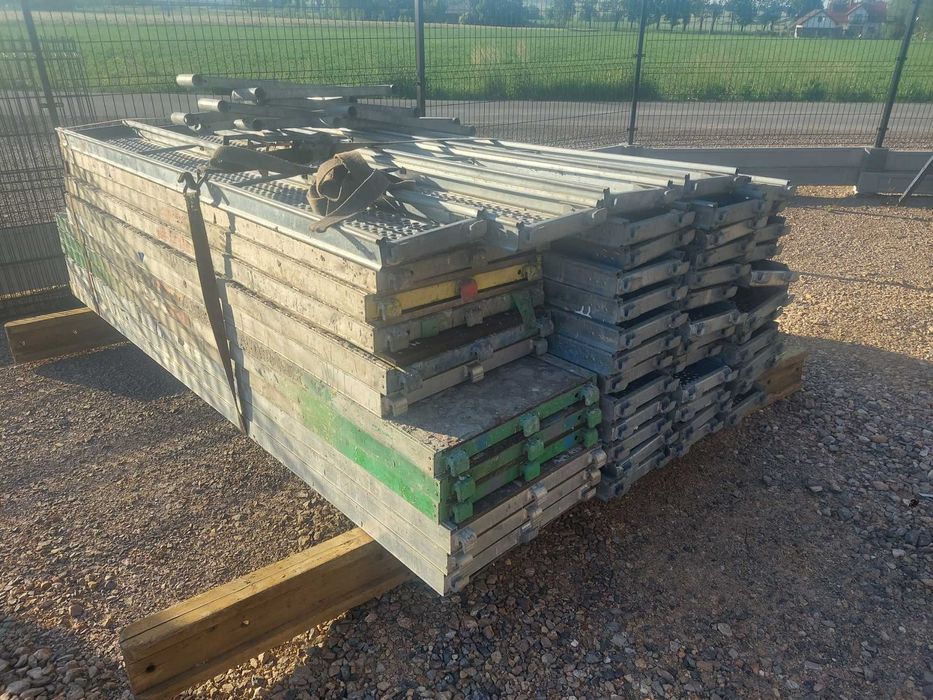 Rusztowanie elewacyjne typ Baumann. Transport