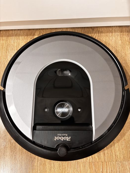 iRobot roomba i7+