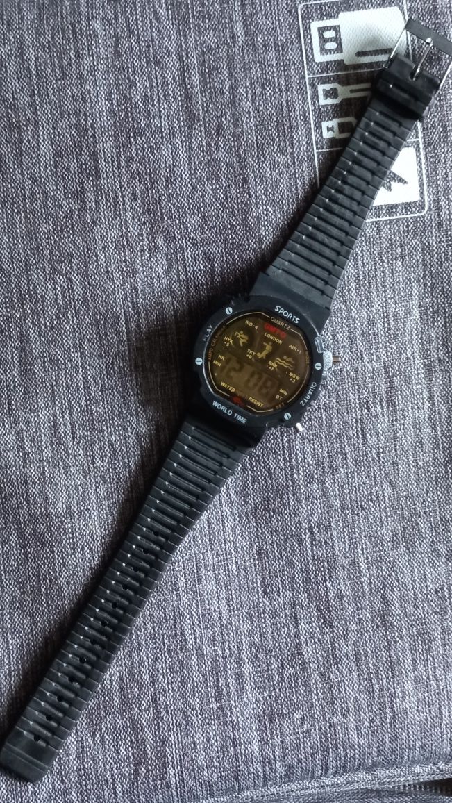 Sprzedam elektroniczny zegarek vintage GMTO Sports  lata 90te