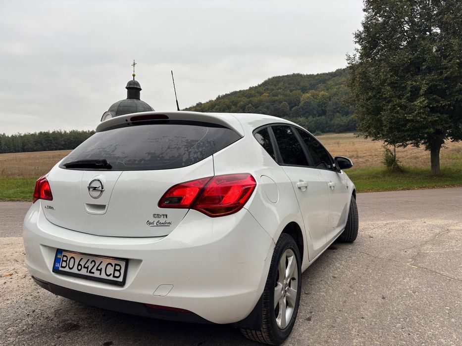 Opel Astra j.1.7 cdti