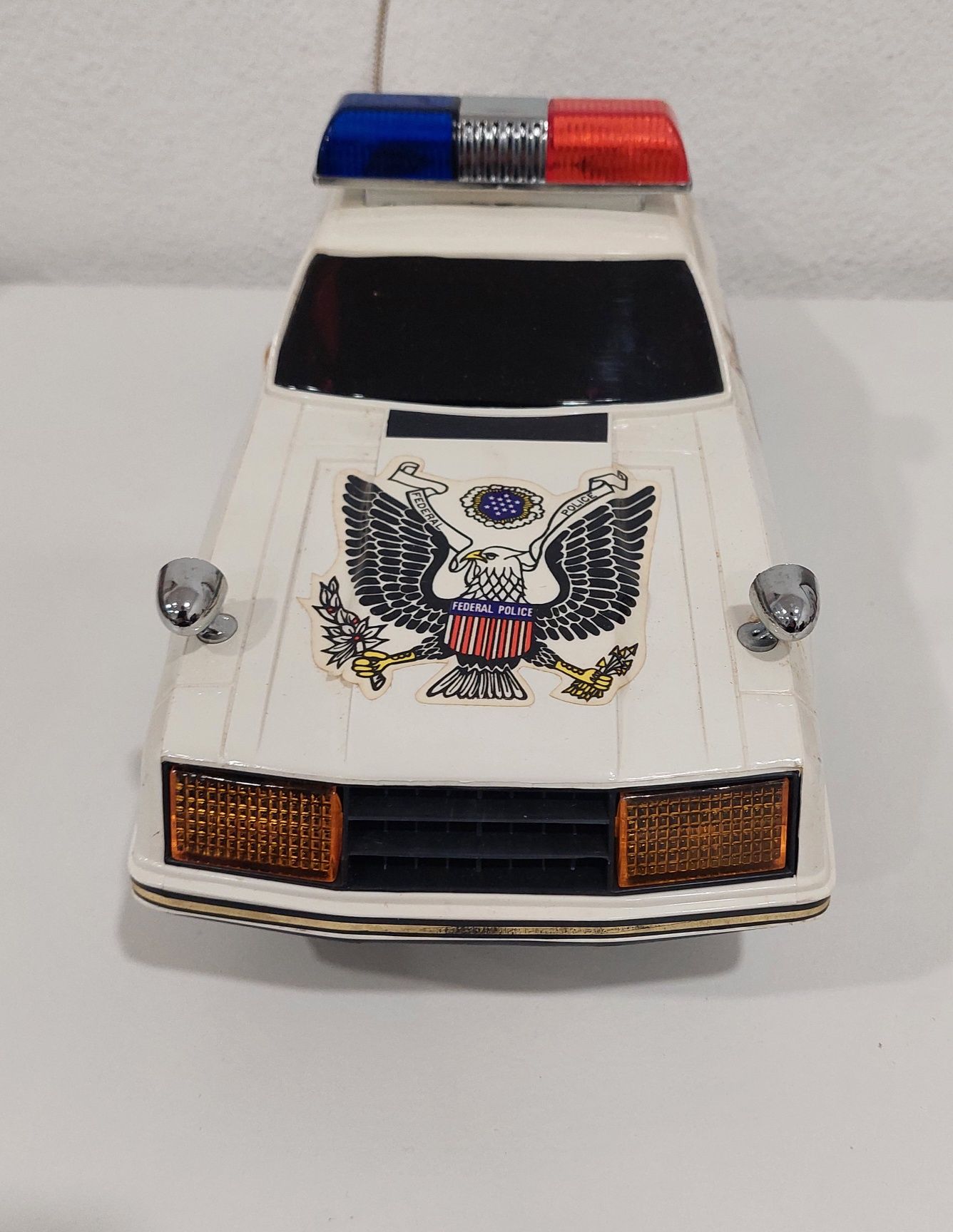 Brinquedo carro de polícia década de 80 NOVO ainda na caixa