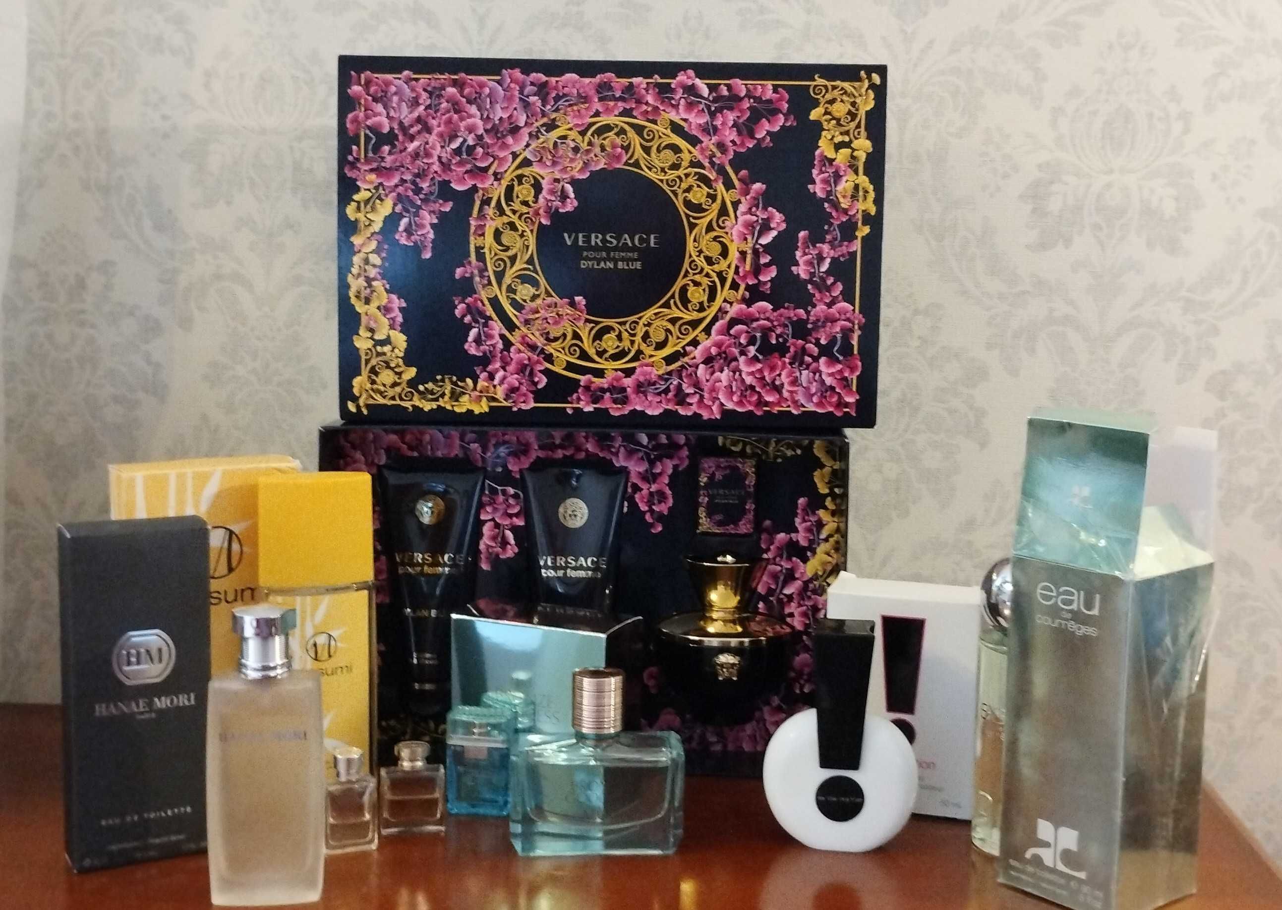 Колекція парфумерії Courreges, Estee Lauder , Coty