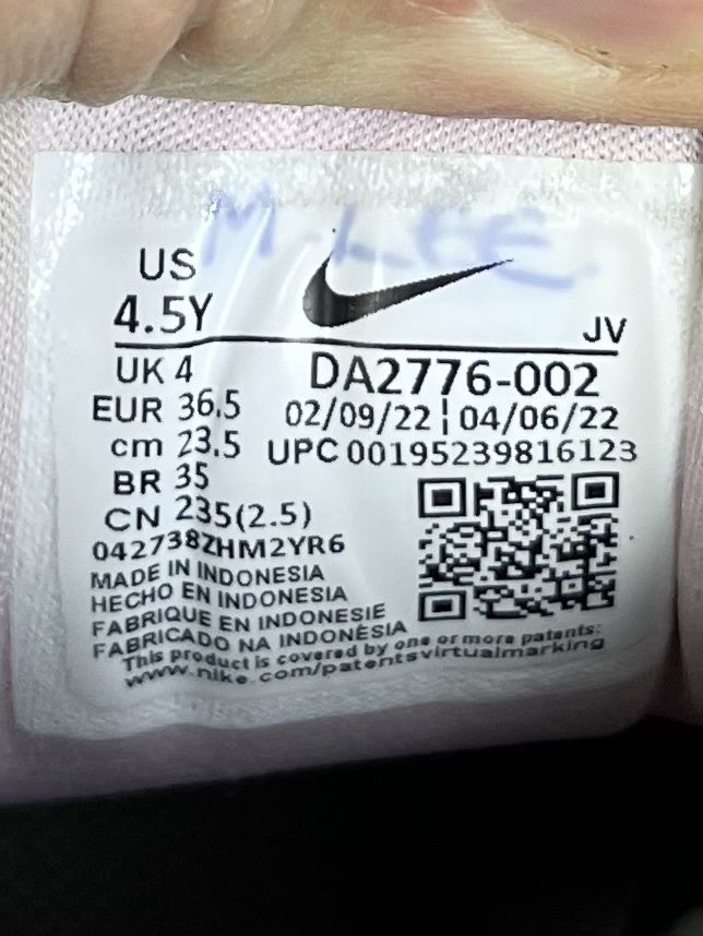 Nike Star Runner кроссовки 36 размер женские беговые черные