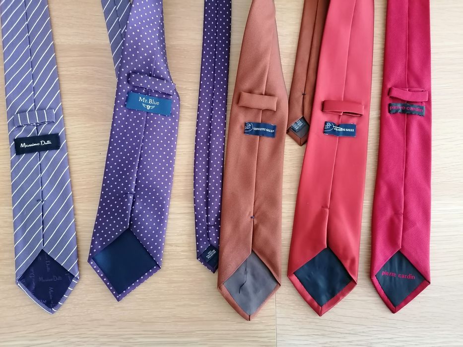 Gravatas Pierre cardin, massimo dutti Etc