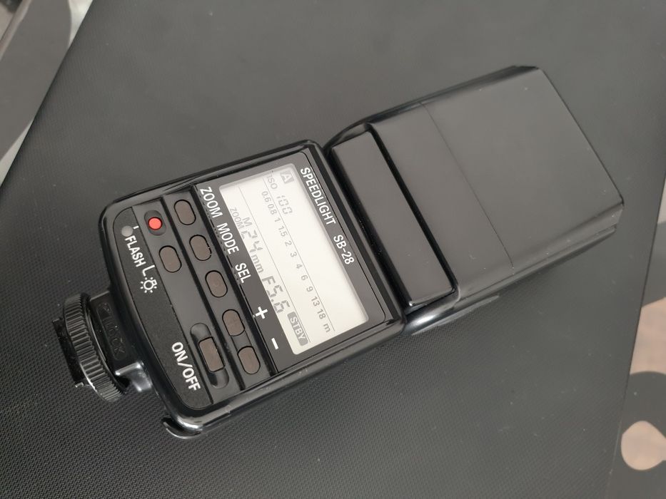 Nikon sb 28 flash