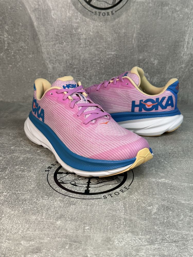 Підліткові кросівки Hoka Clifton 9 / EU 37 / Оригінал