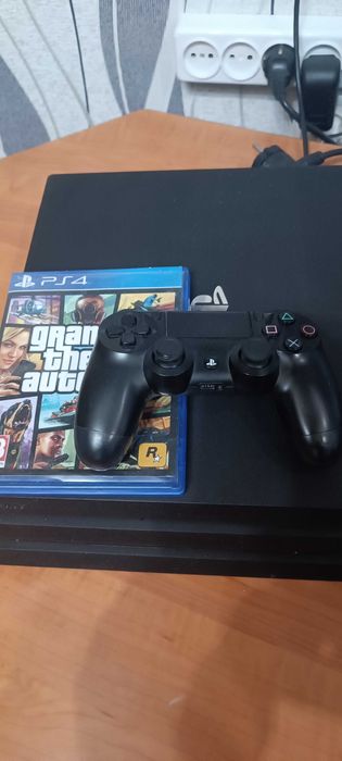 Playstation 4 Pro 1 TB