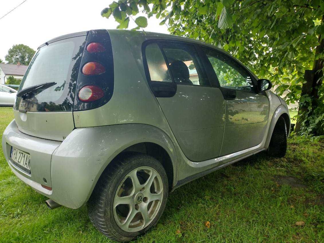 Dobry do miasta z normą Euro 4 dla benzyny.