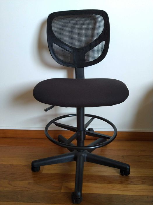 Cadeira de escritório ergonómica