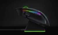 Razer Basilisk Ultimate Wireless gaming mause with charging dock