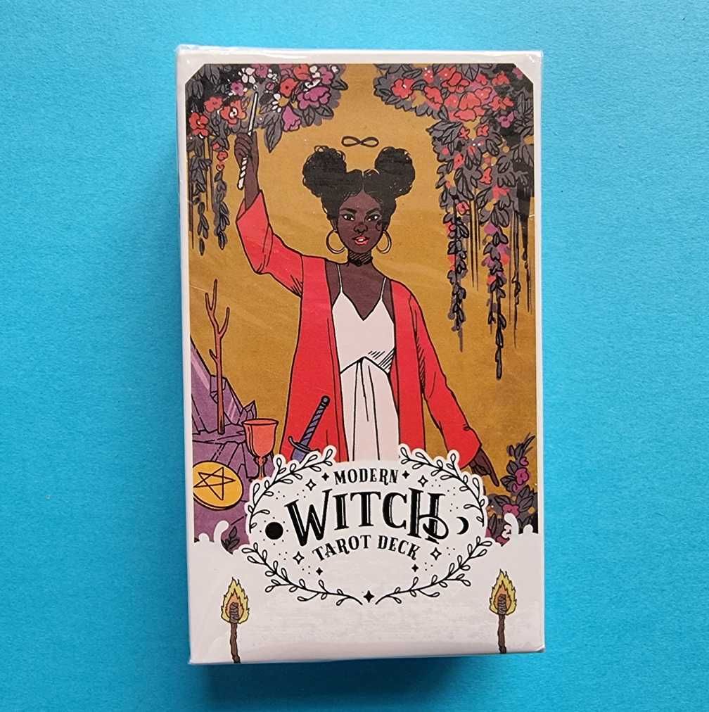 Baralho "Modern Witch Tarot"