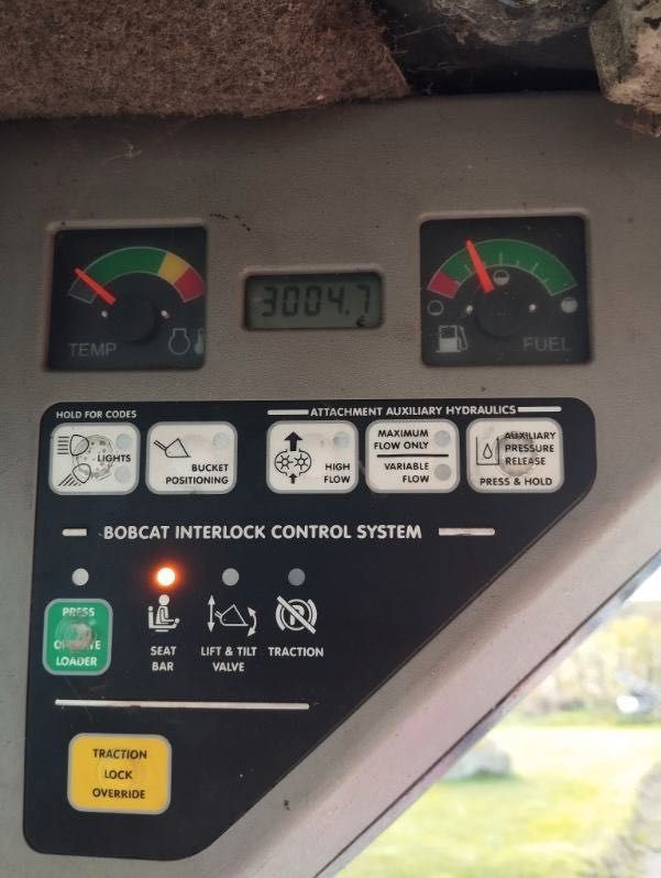Bobcat s130 mini pá