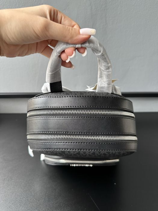 Рюкзак Michael Kors medium