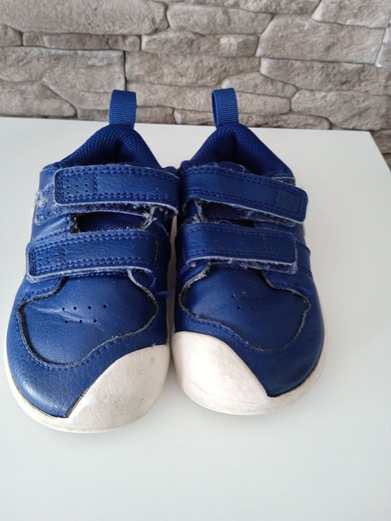 Nike buciki chłopięce rozmiar 23,5