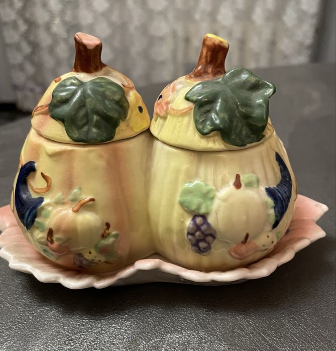 ozdobny ceramiczny pojemnik kuchenny