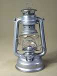 Niemiecka lampa naftowa Feuerhand 276 Baby Specjal