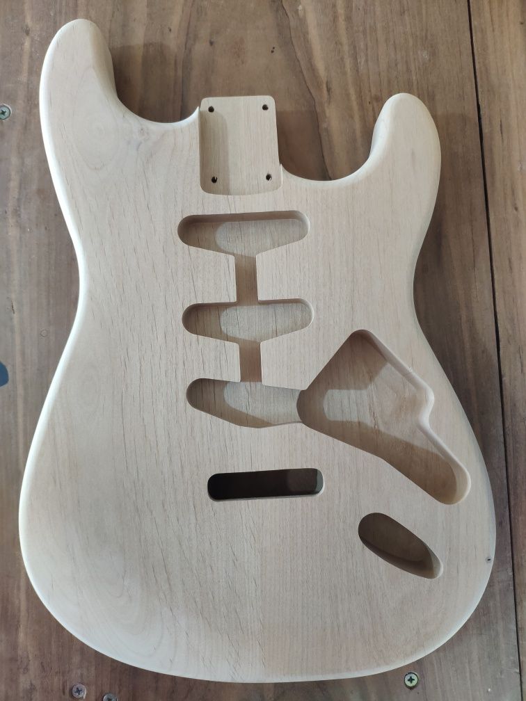 Corpo Stratocaster