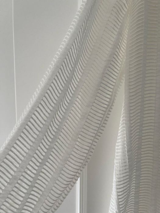 Blusa Massimo Dutti em ótimo estado de meia estação