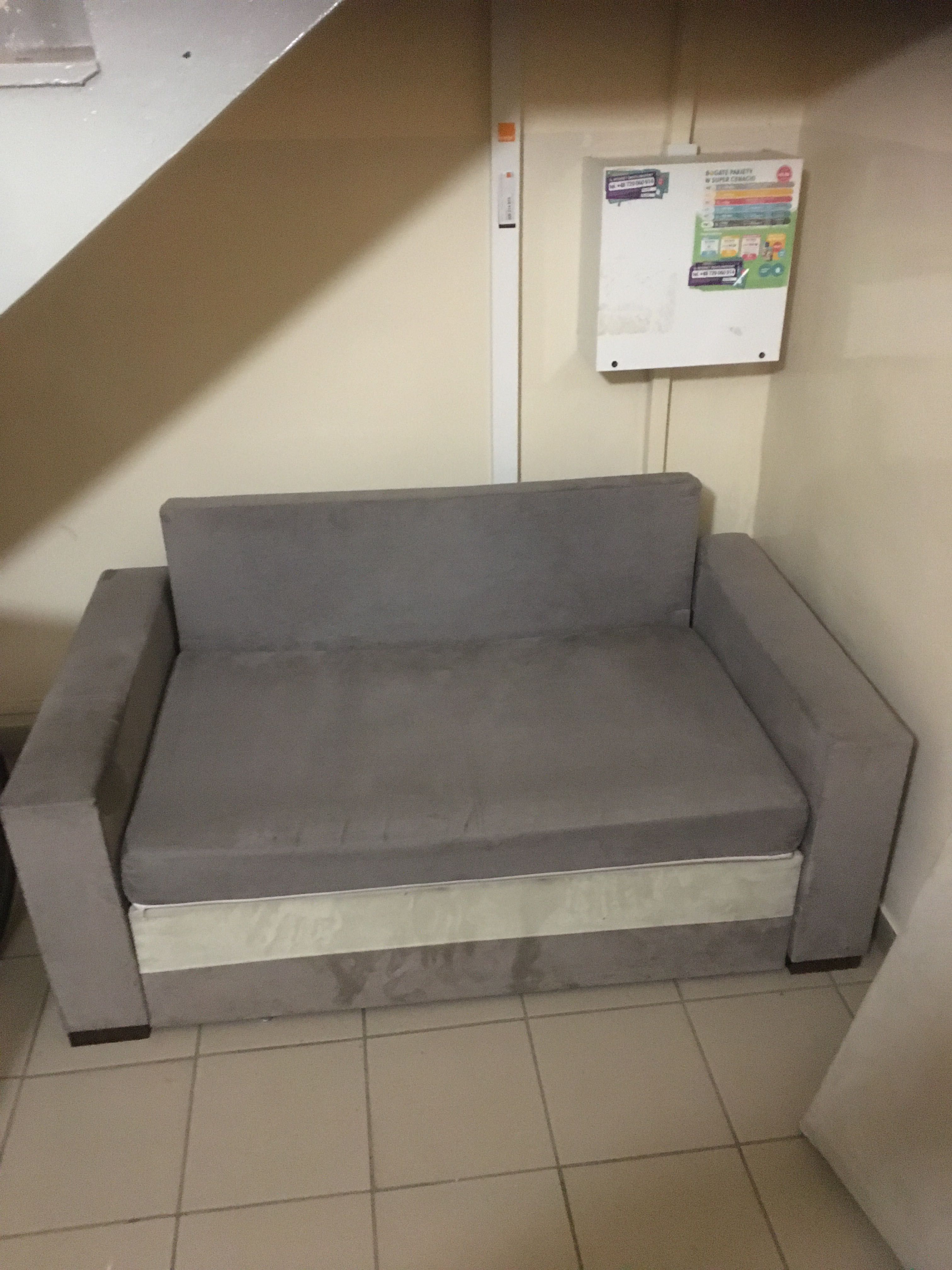 Sofa rozkładana dwuosobowa