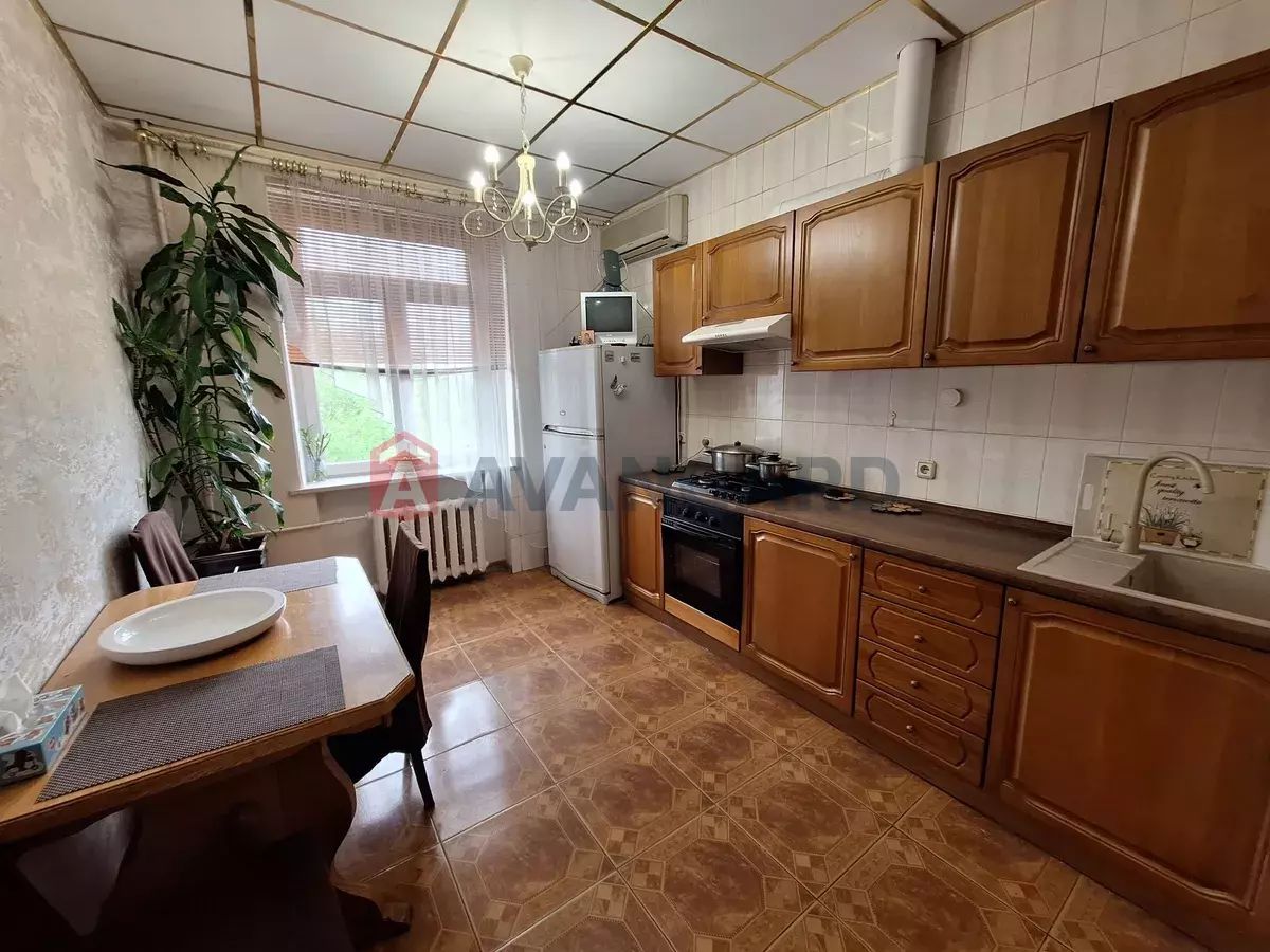 продам 3х ком квартиру пр.Яворницкого,125