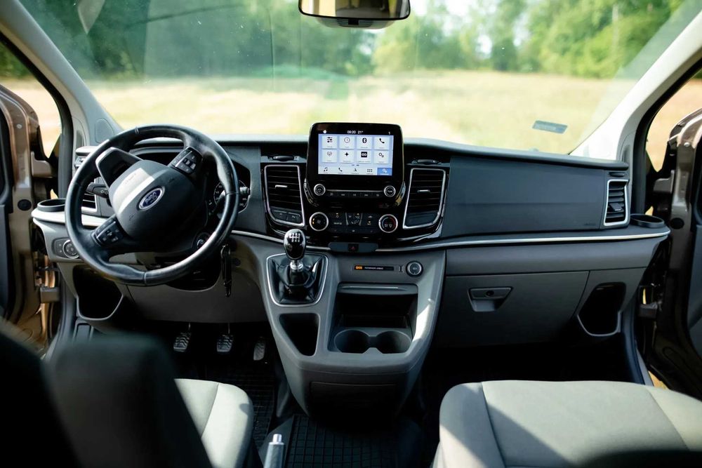 Wynajem Wypożyczalnia Bus 8 nie 9 osobowy GRATIS Kielce Świętokrzyskie