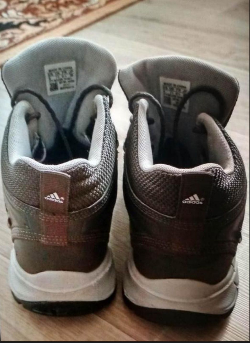 Зимові кросівки "Adidas"