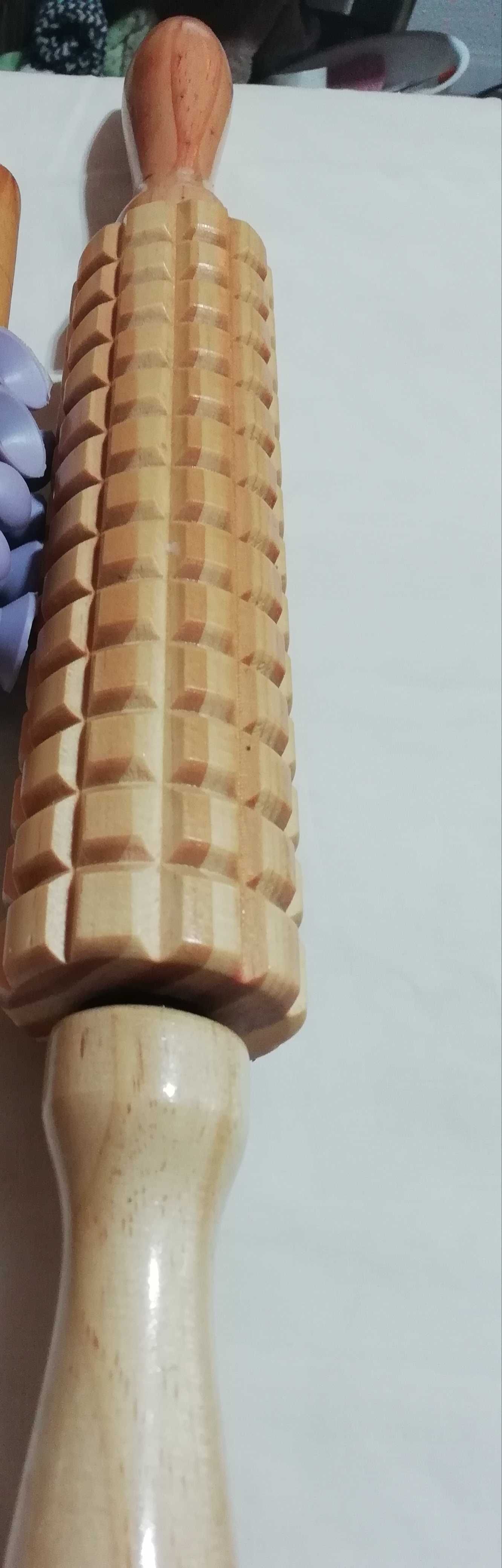Dermaroller +minoxidil. Âmpolas lipolítica  peptídeos bcn
