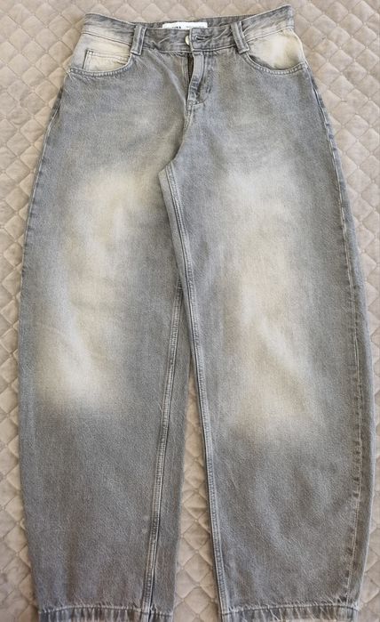Продам Джинси Bershka Baloon