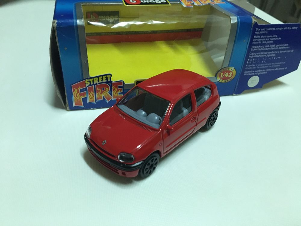 Miniatura Renault Clio