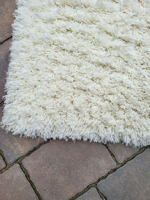 Dywan Shaggy z włosiem frędzlami    biaĺy kremowy 200/140