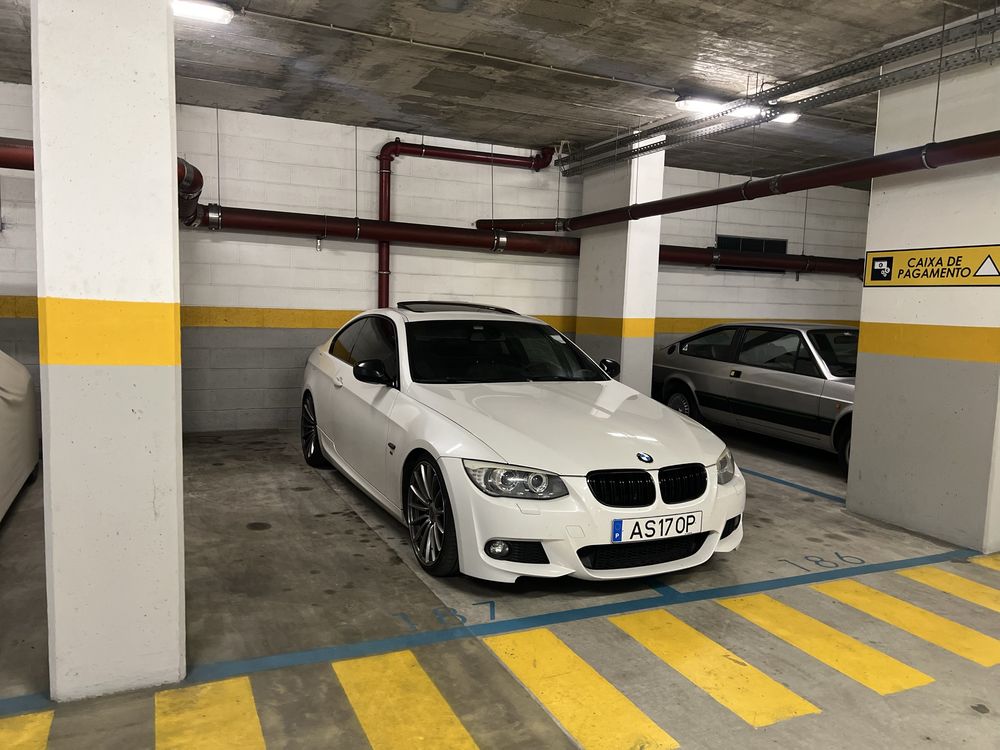 Bmw e92 320d pack m