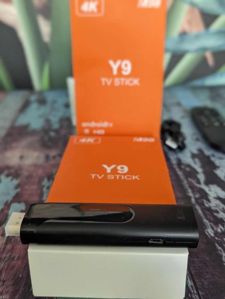 Тв-приставка ( TV box stick) Transpeed M98Y9 Amlogic S905Y4 4/64+пульт