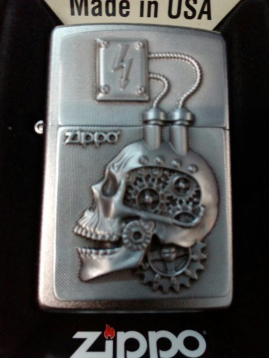 Sprzedam Nową zapalniczkę firmy ZIPPO