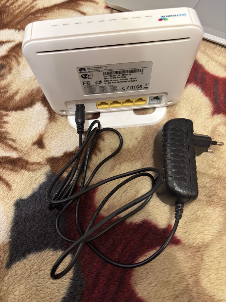 Роутер Huawei HG532e Mod Asus